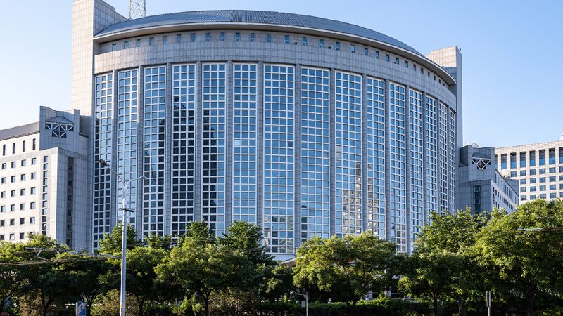 China Condemns Lithuanias Demand for Chinese Diplomats to Leave 
