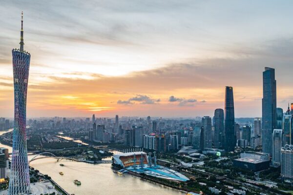 China has significant investment potential, economic commission says