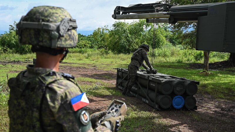 China Urges Philippines to Promptly Pull out Us Missile System 