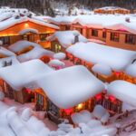 Chinas Snow Town Draws Visitors with Unique Scenery 
