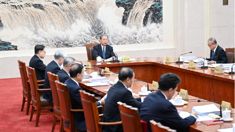 Chinese Lawmakers to Deliberate Draft Laws and Reports 