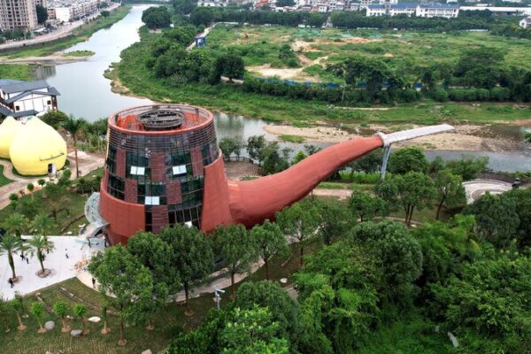 Cross-Strait economic and cultural exchange meeting held in Beijing