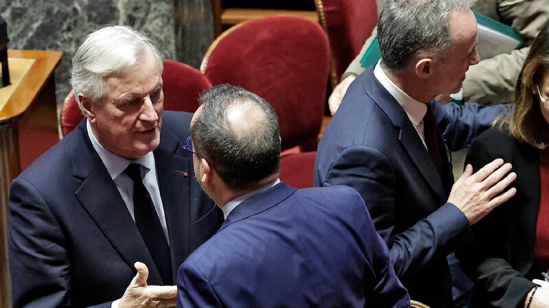 French Government Faces Collapse As No confidence Motions Submitted 