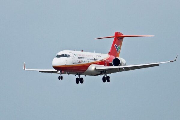 Global airlines could miss sustainable fuel targets, says IATA head