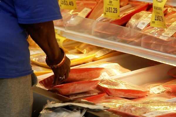 # - My News! How Trumps Proposed Tariffs Could Impact Consumers Video Poster