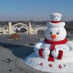 # - My News! Live mr Snowman Warmly Welcomes Global Tourists to Harbin