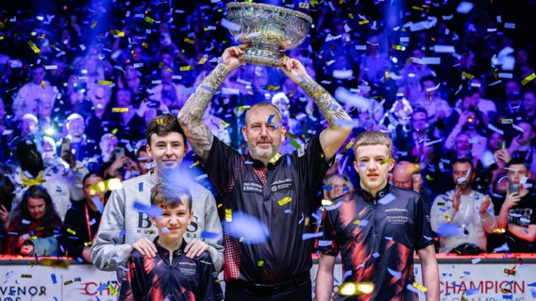Mark Williams Defeats Xiao Guodong to Win Champion of Champions Title