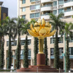 President Xi Jinping Meets with Macao Sar Chief Executive 