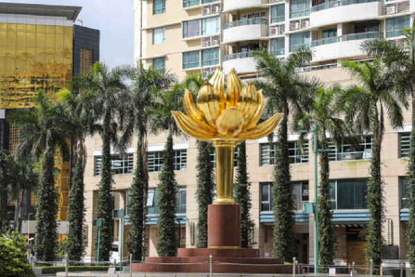 # - My News! President Xi Jinping Meets with Macao Sar Chief Executive