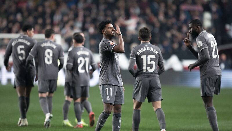 Real Madrid Misses Chance to Go Top of La Liga After Rayo Thriller 