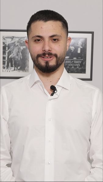 Returning Lebanese Entrepreneur Sends New Year Wishes Video Poster 