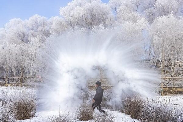 # - My News! Rime Scenery Wows Tourists in Jilin