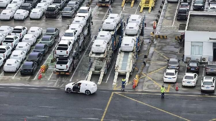 Shanghai Launches One stop Services for Used Car Exports 