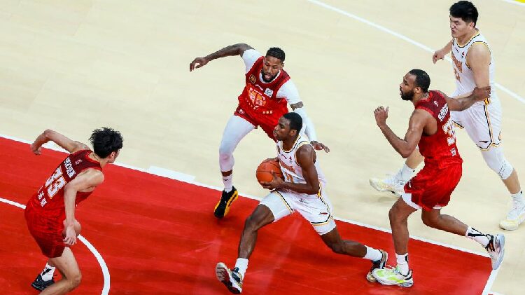 Shanxi Loongs Battle Back to Defeat Shenzhen Leopards in Overtime 