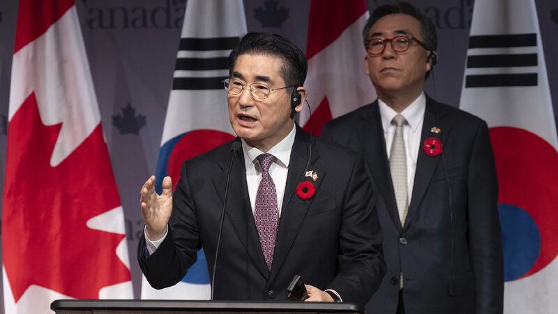 South Korean Defense Minister Offers to Resign 