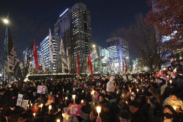 South Korean Opposition Parties Submit Motion to Impeach President 