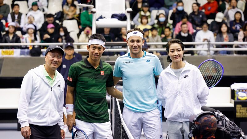 # - My News! Team Michael Chang Leads Team Li Na 4 3 at Macau Tennis Masters