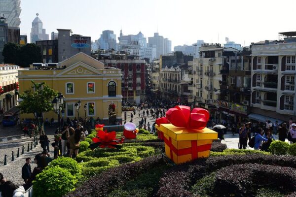 # - My News! Tide Rising a New Height in Macaos Economic Diversification