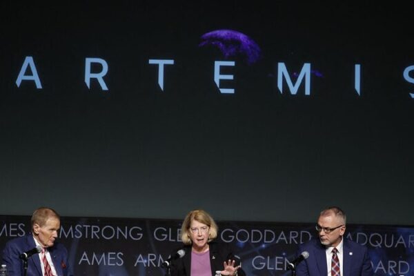 U.S. delays Artemis moon missions due to spacecraft issues