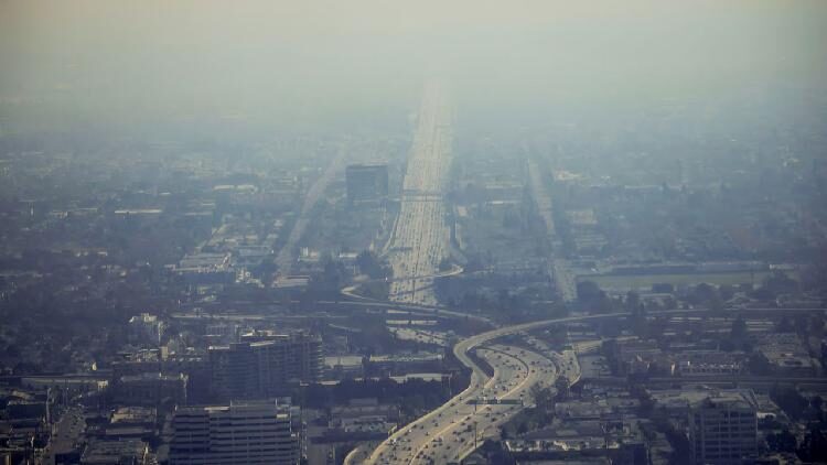 Breathing Dangerously Wildfires Blanket La in Hazardous Smoke 
