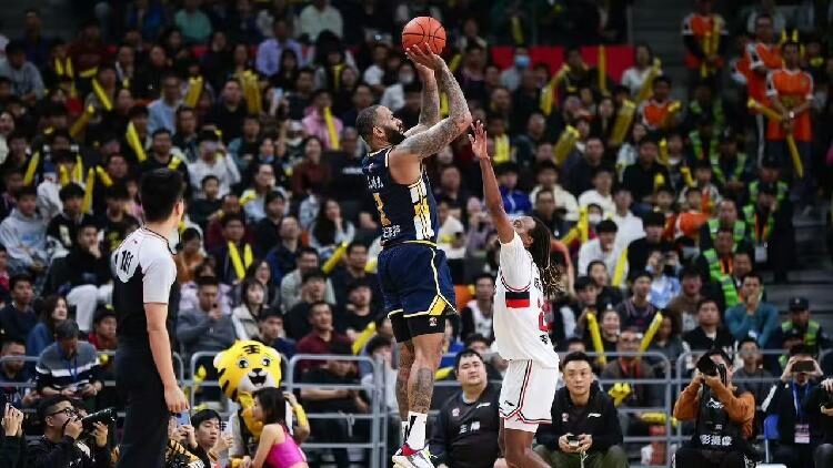 Cba Guangdong Closes Second Phase with Win over Struggling Guangzhou 