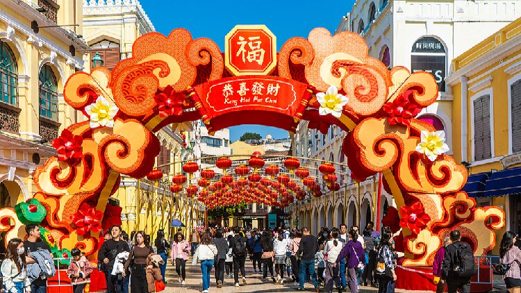 Chinas Hong Kong Macao and Taiwan Embrace the Spring Festival 