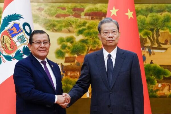 # - My News! Chinas Top Legislator Holds Talks with Congress of Peru President
