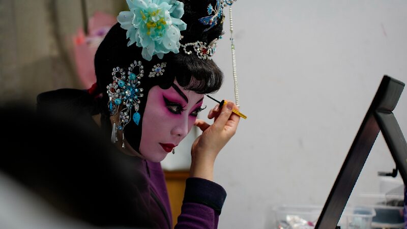 # - My News! in Pics a Glimpse of Hong Niang Celebrating Xun Huishengs Legacy