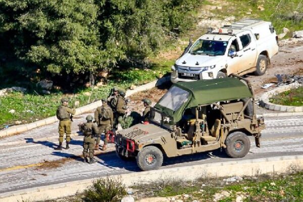 # - My News! Israel Blocks Return of Lebanese to Border Area