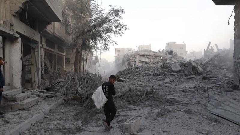 Israel Continues Strikes Across Gaza Amid Renewed Ceasefire Push 
