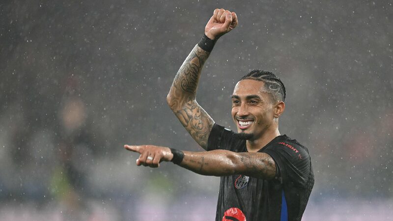 # - My News! Late Raphinha Strike Earns Barca 5 4 Win at Benfica and Last 16 Spot