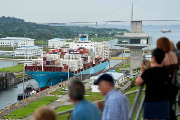 # - My News! Mofa China Always Respects Panamas Sovereignty over Panama Canal