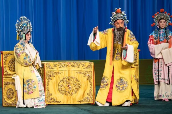 # - My News! President Xi Tells Artists to Keep Peking Opera Shining with Times