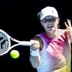 Swiatek Advances to Womens Singles Semifinals at Australian Open 