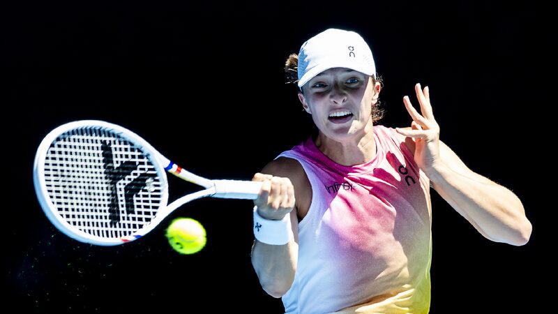 Swiatek Advances to Womens Singles Semifinals at Australian Open 