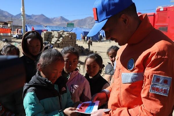 Panchen Rinpoche Leads Prayers for Earthquake Victims in Xizang Tibetan Buddhist Panchen Rinpoche prays for quake-hit areas in Xizang