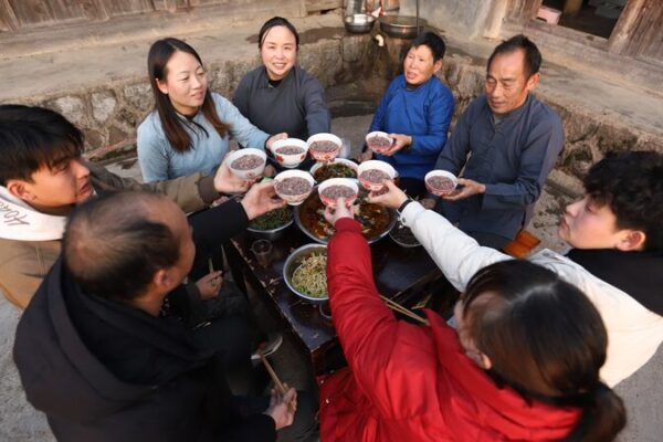 # - My News! Tujia Community Celebrates Laba Festival with Warm Traditions