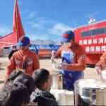 Watch Firefighters Make Lunch for Quake affected Villagers in Xizang Video Poster 