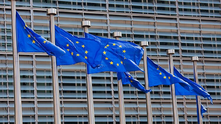 # - My News! Eu Criticizes Us Tariffs Vows to respond Firmly if Targeted