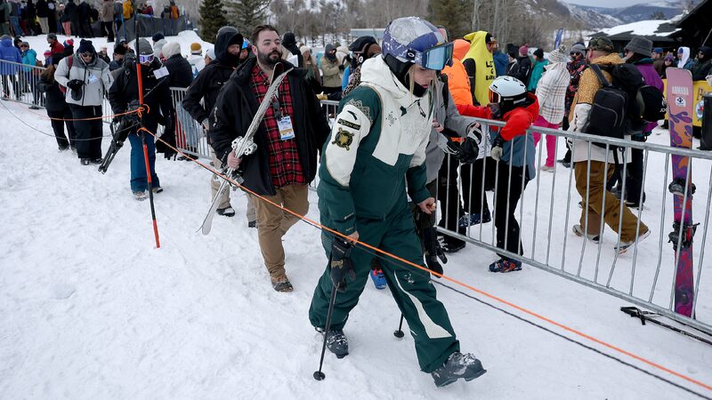 Gu Ailing Withdraws from Ninth Asian Winter Games Due to Injuries 