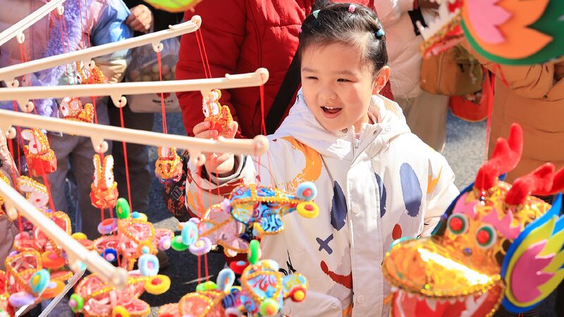 # - My News! Handmade Lanterns in Great Demand in Nanjing As Festival Draws Near