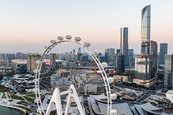 Private economy's internationalization enters "new era of navigation"