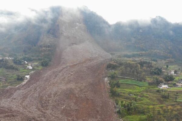 # - My News! Rescue Efforts Underway for 28 Missing After Landslide in Sw China