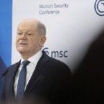 Scholz Rebukes Vance Defends Europes Stance on Far Right 