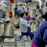 Shenzhou 19 Crew Conducts Scientific Experiments Training in Space 