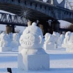 Snowmen Adorn the Songhua River in Harbin 