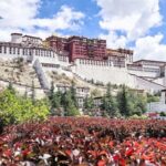 the Pla in Xizang from Liberation to Prosperity 