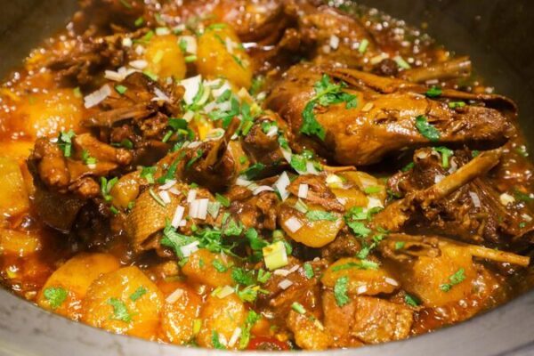 Discover Tieguodun: The Iron Pot Stew Warming Hearts in Harbin Tieguodun restaurants are popular places to eat in Harbin