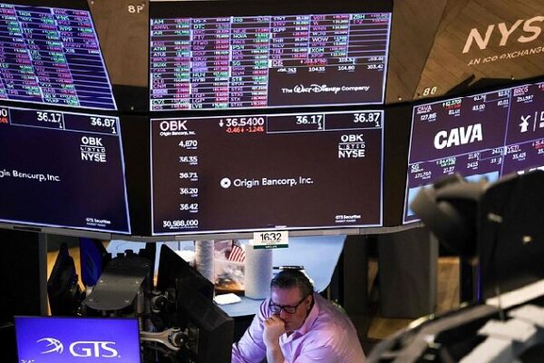 Global Survey Highlights Concerns Over U.S. Tariff Policies and Market Confidence CGTN poll: Tariffs deal a heavy blow to U.S. market confidence