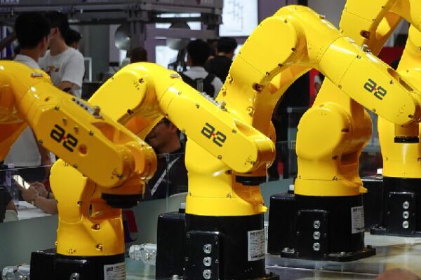 China launches innovation hub for high-end equipment testing